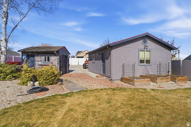 13842 S FRIENDSHIP DR, Herriman, UT 84096