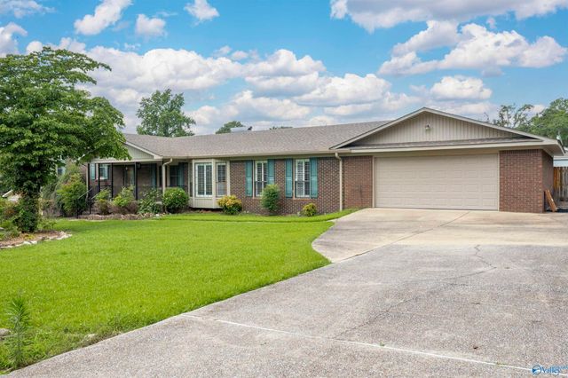 2172 Brookdale Road, Southside, AL 35907