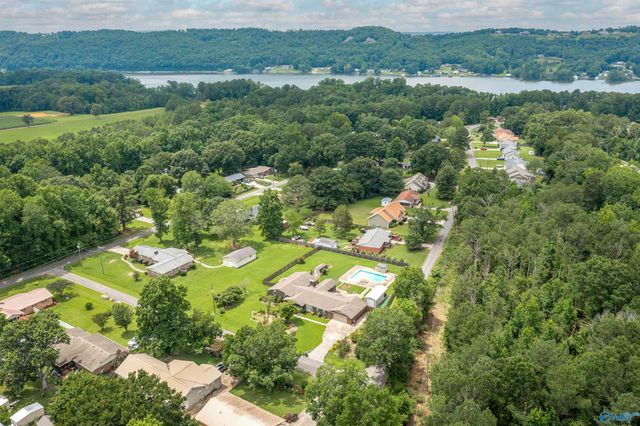 2172 Brookdale Road, Southside, AL 35907