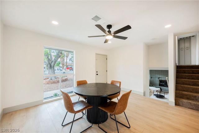 308 Duke Circle, Las Vegas, NV 89107