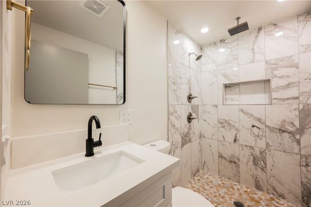 308 Duke Circle, Las Vegas, NV 89107