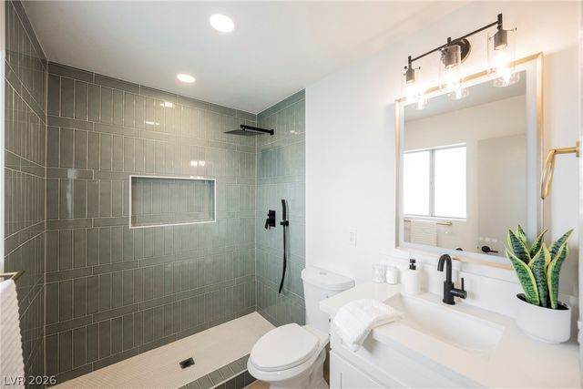 308 Duke Circle, Las Vegas, NV 89107