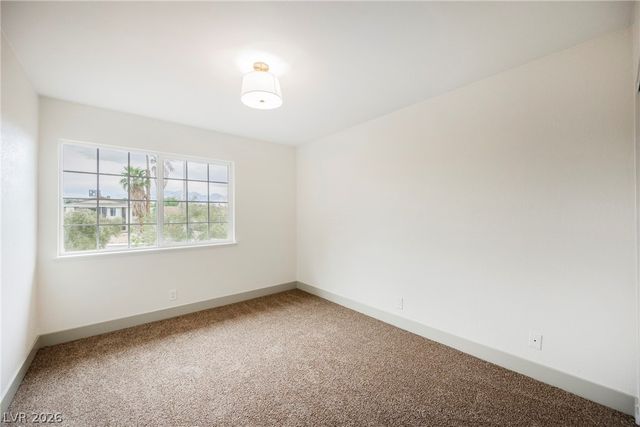 308 Duke Circle, Las Vegas, NV 89107