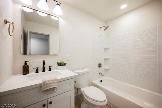 308 Duke Circle, Las Vegas, NV 89107