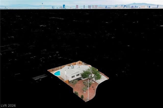 308 Duke Circle, Las Vegas, NV 89107