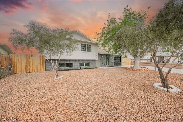 308 Duke Circle, Las Vegas, NV 89107