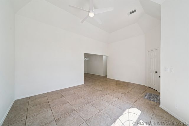 1607 Fir Drive, Sand Springs, OK 74063