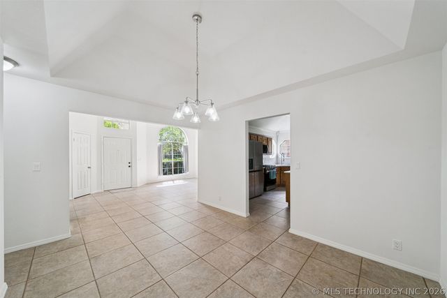 1607 Fir Drive, Sand Springs, OK 74063