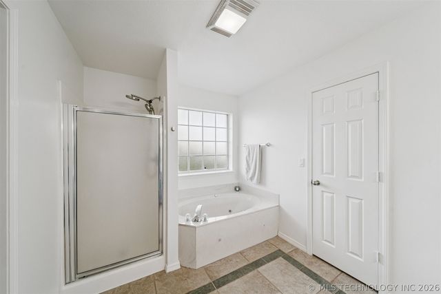1607 Fir Drive, Sand Springs, OK 74063