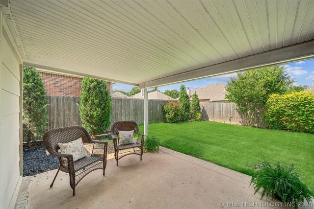 1607 Fir Drive, Sand Springs, OK 74063