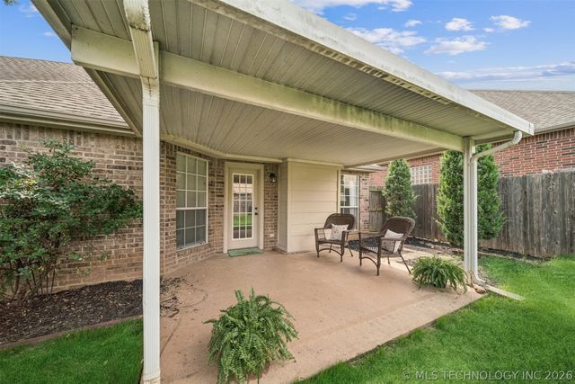 1607 Fir Drive, Sand Springs, OK 74063