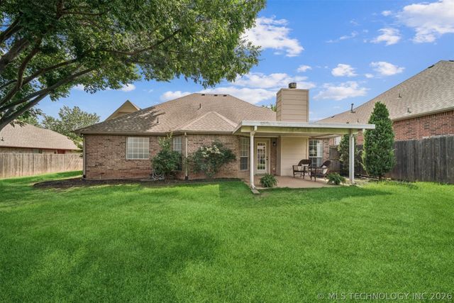 1607 Fir Drive, Sand Springs, OK 74063