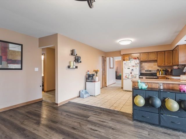 4821 Danforth Drive, Rockford, IL 61114