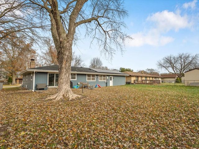 4821 Danforth Drive, Rockford, IL 61114