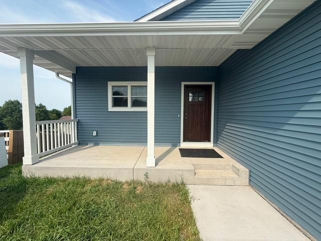 206 Blackhawk Drive, Woodville, WI 54028