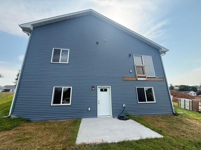 206 Blackhawk Drive, Woodville, WI 54028
