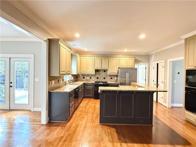 1097 Longwood Trace, Atlanta, GA 30324