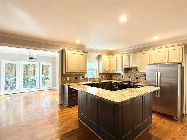 1097 Longwood Trace, Atlanta, GA 30324