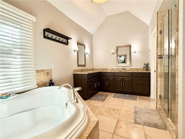 1097 Longwood Trace, Atlanta, GA 30324