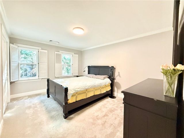 1097 Longwood Trace, Atlanta, GA 30324