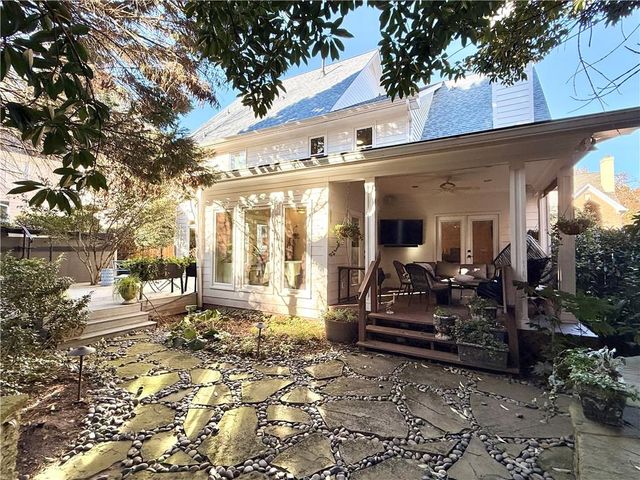 1097 Longwood Trace, Atlanta, GA 30324