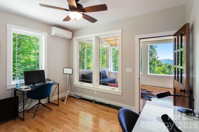 1621 Upward Way, Waynesville, NC 28786