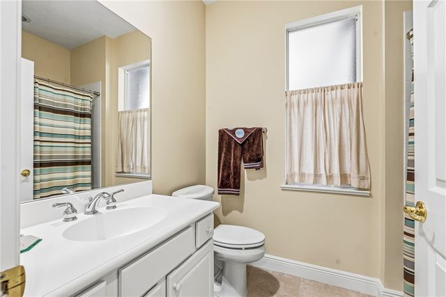 228 Oak Hammock Circle SW, Vero Beach, FL 32962