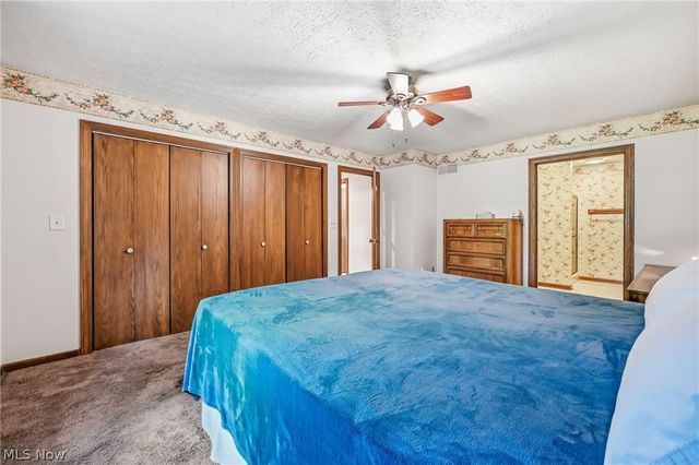 2160 Whispering Meadows, Warren, OH 44484