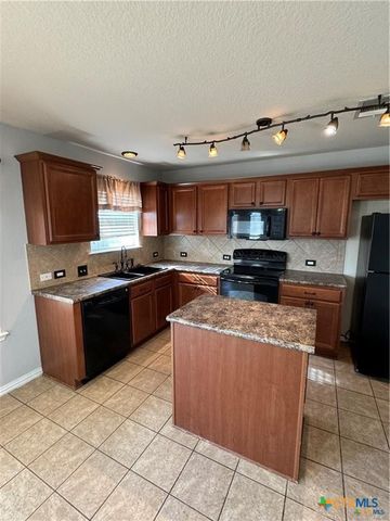 519 Divine Way, New Braunfels, TX 78130