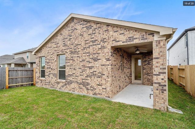 7502 Sunlit Harbor Drive, Cypress, TX 77433