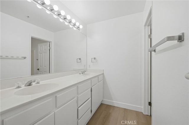 39668 Princeton B, Murrieta, CA 92563