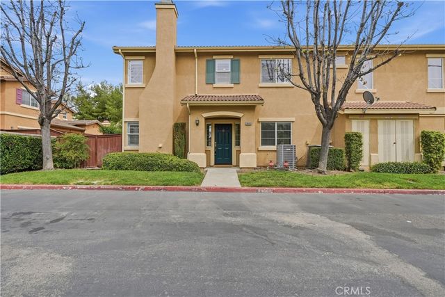 39668 Princeton B, Murrieta, CA 92563