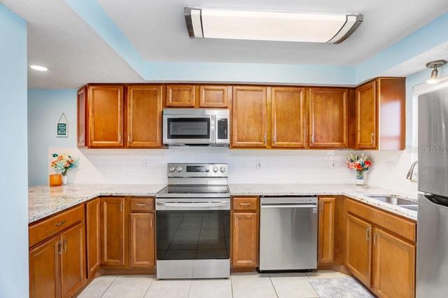314 WINDRUSH BOULEVARD 12, Indian Rocks Beach, FL 33785