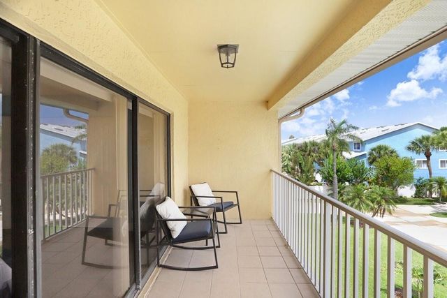 314 WINDRUSH BOULEVARD 12, Indian Rocks Beach, FL 33785