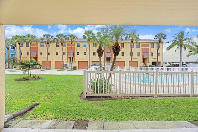 314 WINDRUSH BOULEVARD 12, Indian Rocks Beach, FL 33785
