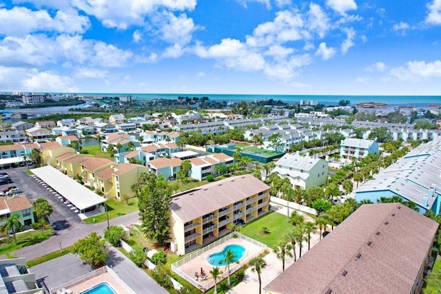 314 WINDRUSH BOULEVARD 12, Indian Rocks Beach, FL 33785