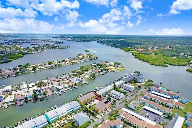 314 WINDRUSH BOULEVARD 12, Indian Rocks Beach, FL 33785
