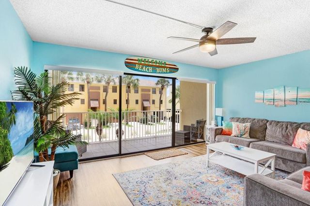 314 WINDRUSH BOULEVARD 12, Indian Rocks Beach, FL 33785