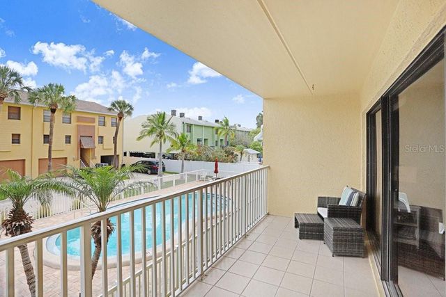 314 WINDRUSH BOULEVARD 12, Indian Rocks Beach, FL 33785