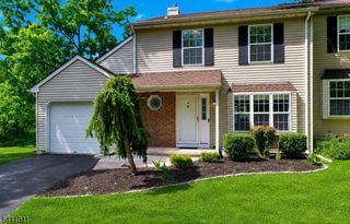 10 Pamlico Path, Branchburg Twp., NJ 08876
