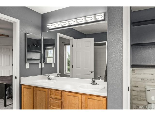 6691 Fonder Dr, Parker, CO 80134