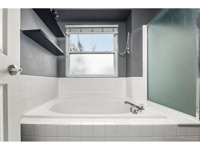 6691 Fonder Dr, Parker, CO 80134
