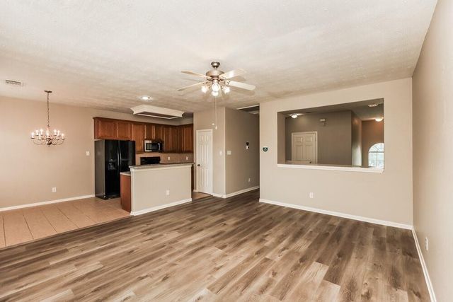 814 Forest Ivy Lane, Houston, TX 77067