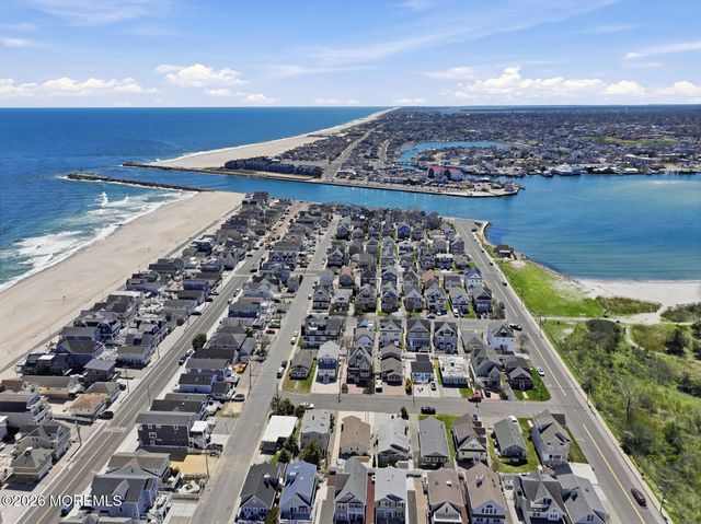 565 Trout Avenue, Manasquan, NJ 08736