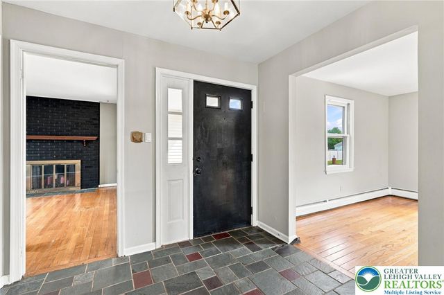 493 Forrest Avenue, Bethlehem City, PA 18017