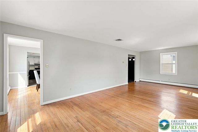 493 Forrest Avenue, Bethlehem City, PA 18017