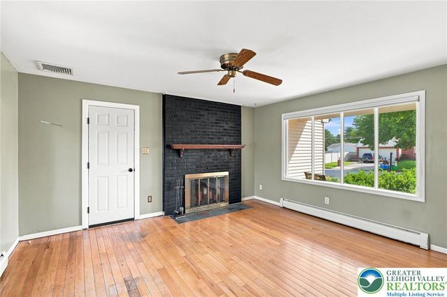 493 Forrest Avenue, Bethlehem City, PA 18017