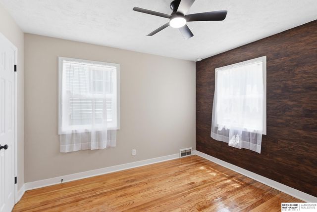 4240 Harrison Street, Omaha, NE 68147