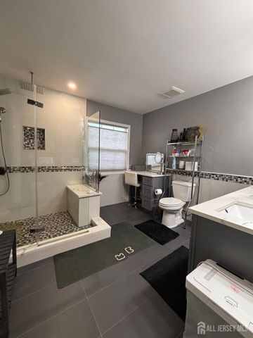 42 Redwick Way, South River, NJ 08882