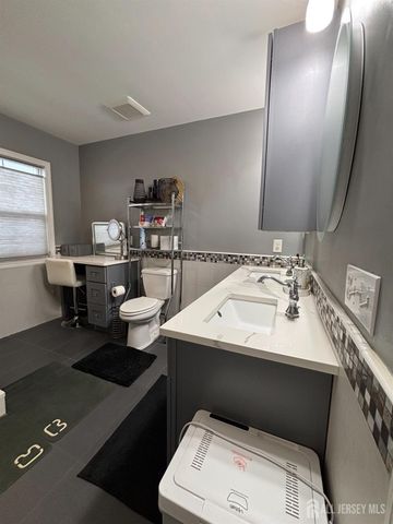 42 Redwick Way, South River, NJ 08882